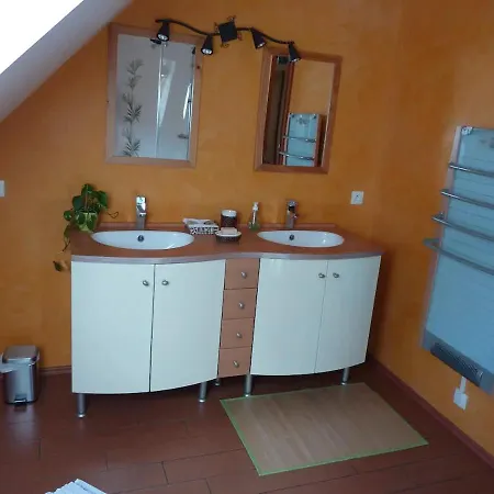 Chez Marie Et Eric ベッド・アンド・ブレックファスト Dieffenbach-au-Val