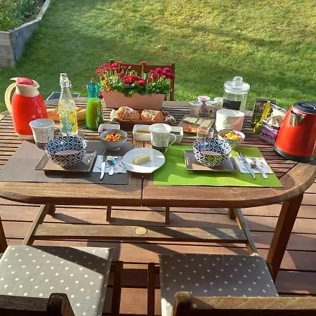 Chez Marie Et Eric Bed & Breakfast